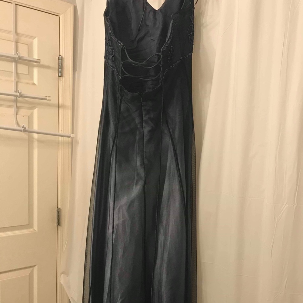 Gorgeous floor length deep blue formal prom dress